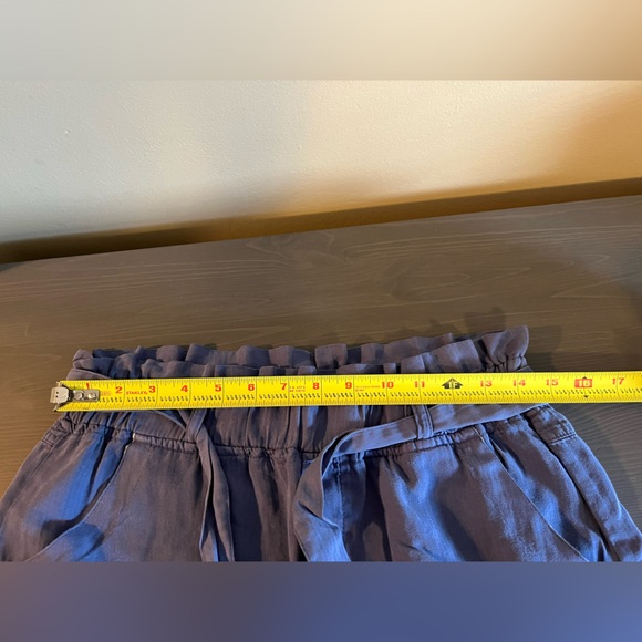 Thread & Supply Tie Waist Paper Bag Shorts - Picture 5 of 6